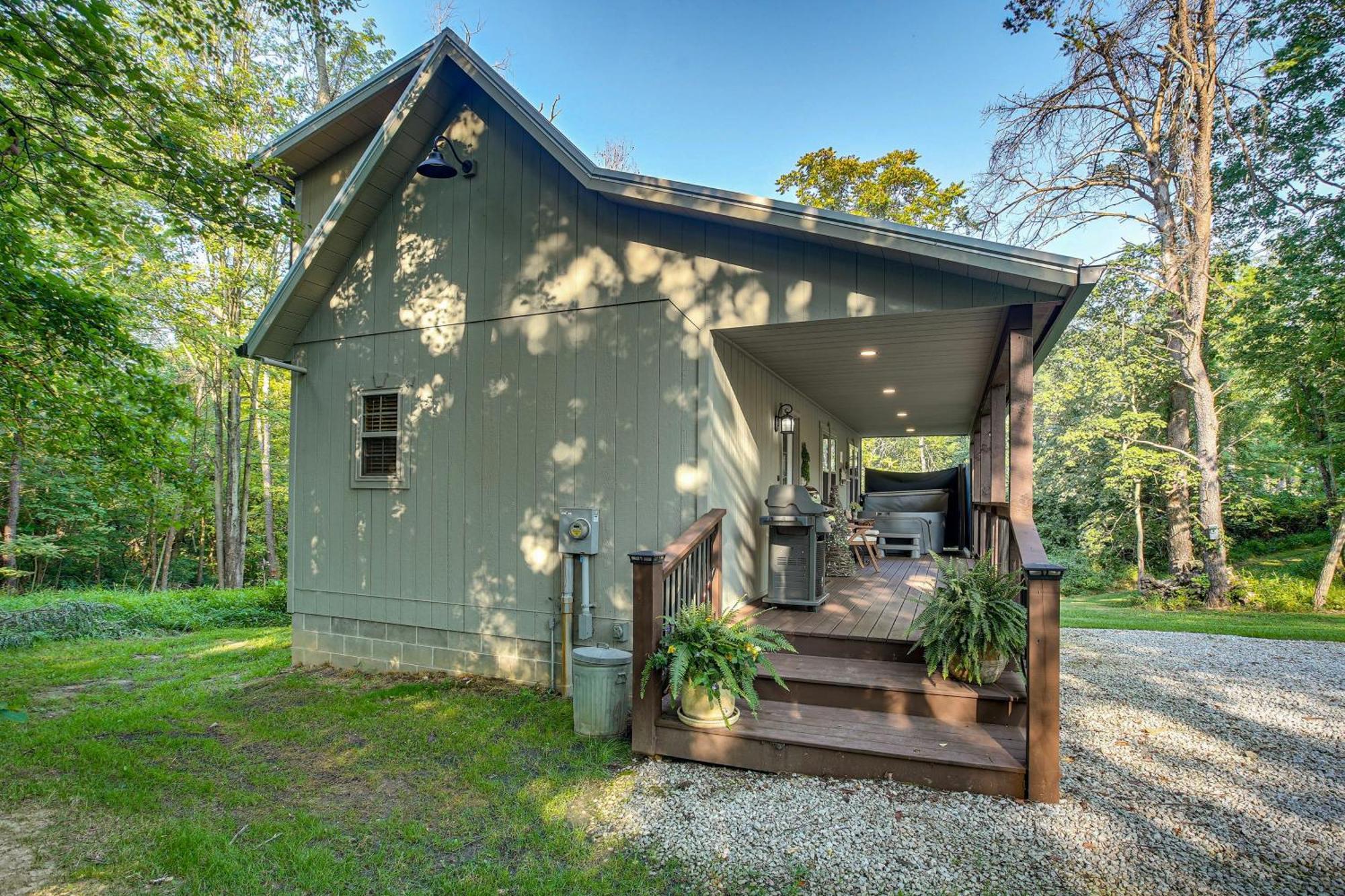 Idyllic Cabin In The Heart Of Hocking Hills Rockbridge Exterior foto