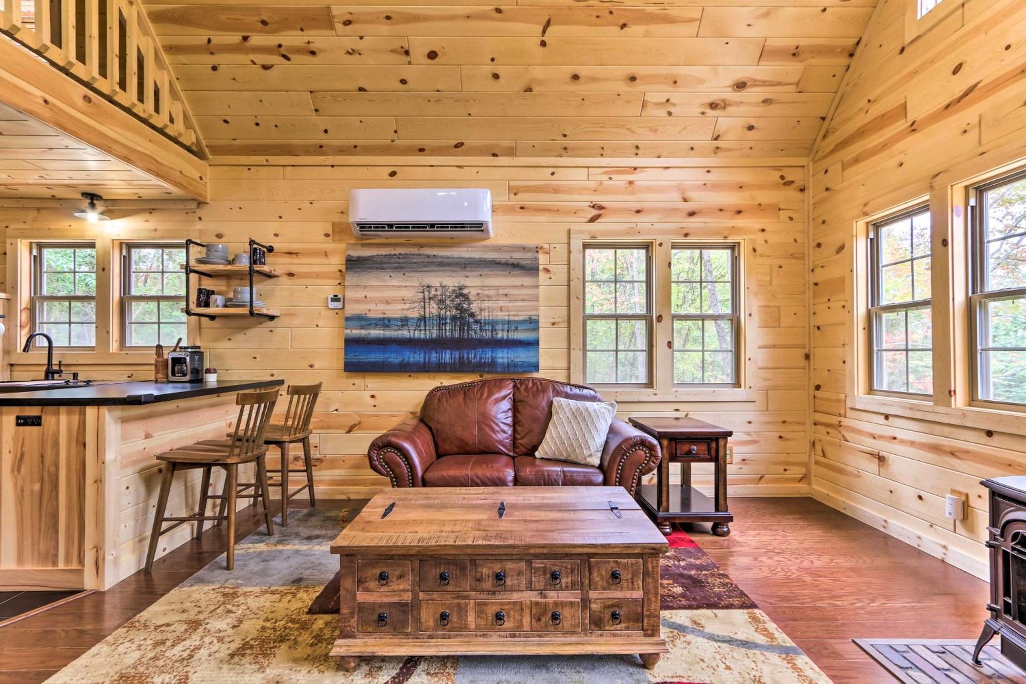 Idyllic Cabin In The Heart Of Hocking Hills Rockbridge Exterior foto